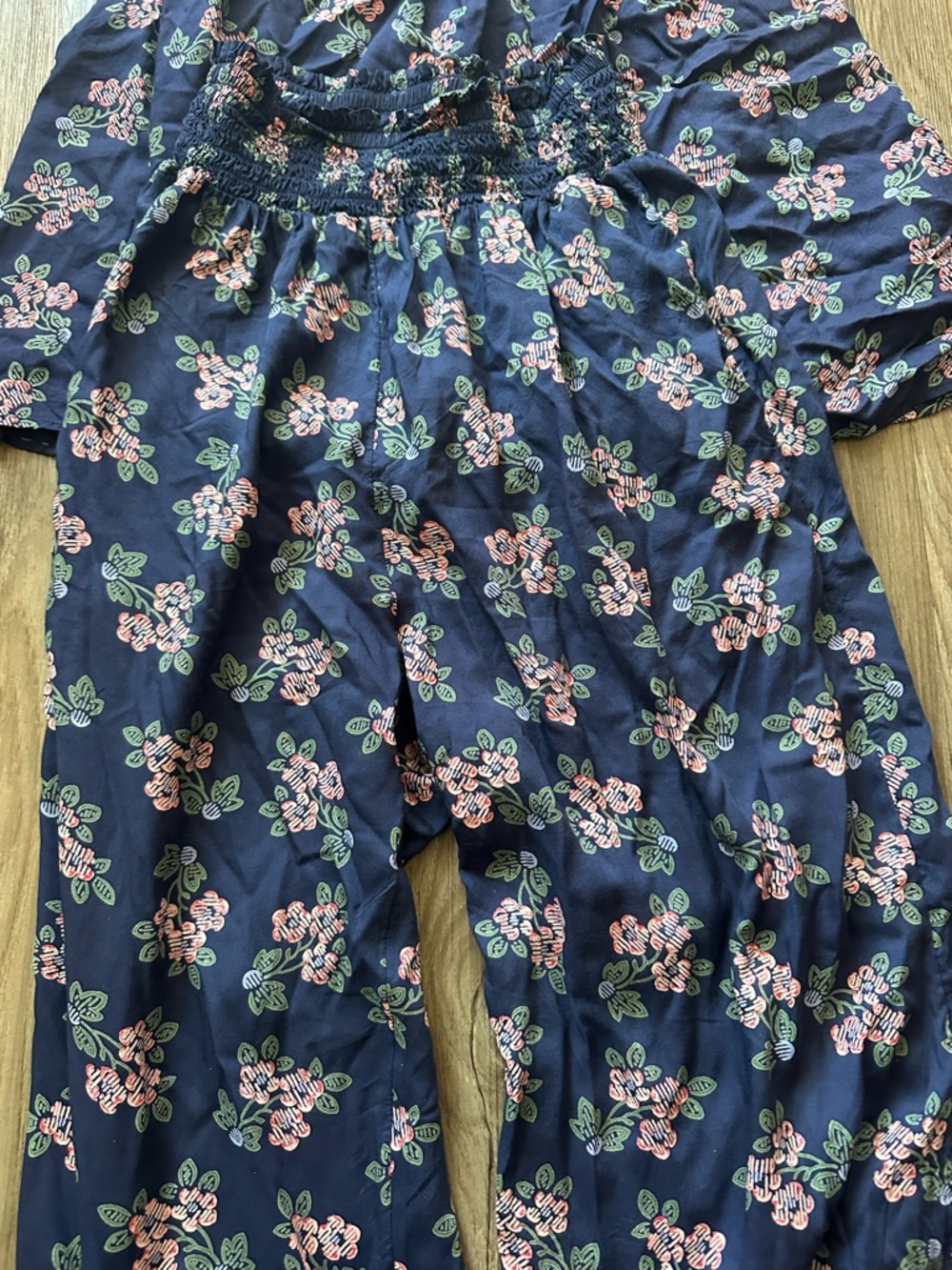 Anthropologie Darcy Smocked Sleep Top in Navy Blue Floral Lightweight pj. - Picture 5 of 5